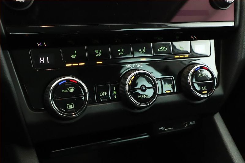 Škoda Octavia (2018) 1.6 TDI, Automat, Tempomat - fotka 16 z 20