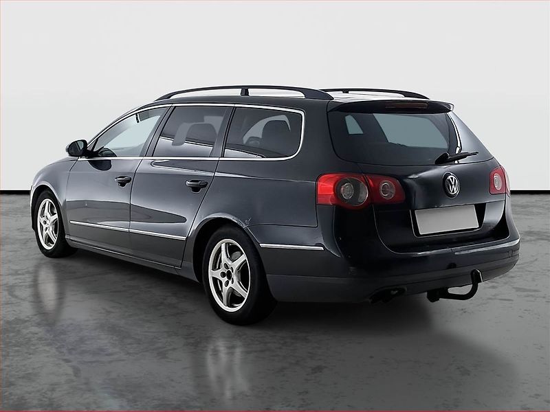 Volkswagen Passat (2007) 2.0 TDI, po STK, Tažné, Klima - fotka 4 z 18