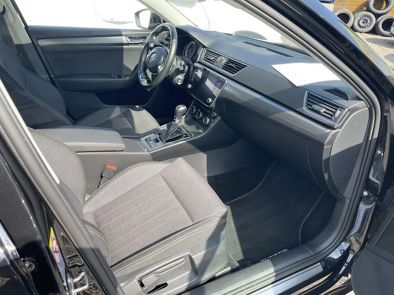 Škoda Superb 2.0 TSi Dsg 4x4 STYLE-DPH-ČR ! - fotka 19 z 54