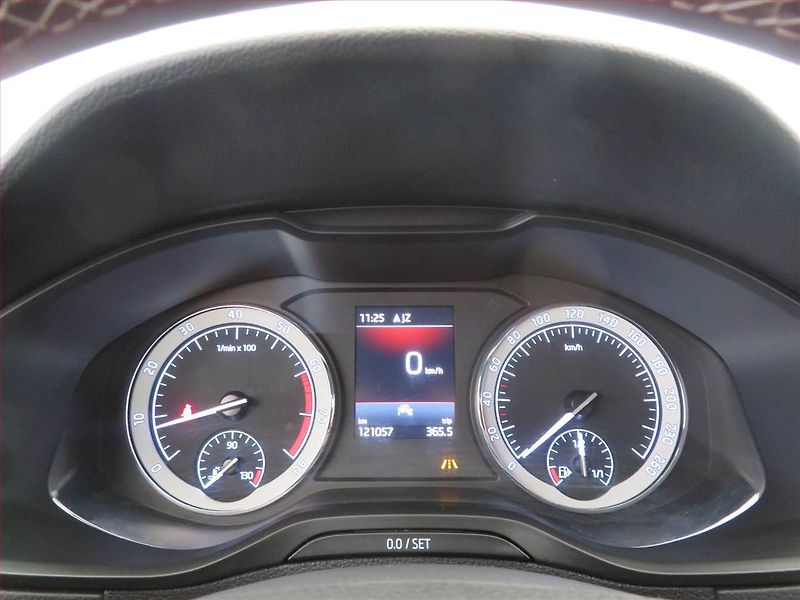 Škoda Karoq (2019) Sportline 1.5 TSI - fotka 11 z 18