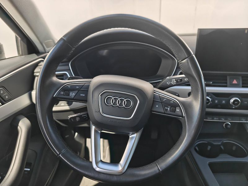 Audi A4 Quattro ST7 2,0TDI - fotka 11 z 26