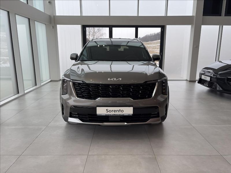 Kia Sorento (2025) 2,2   CRDI 4x4 8DCT TOP - fotka 2 z 29