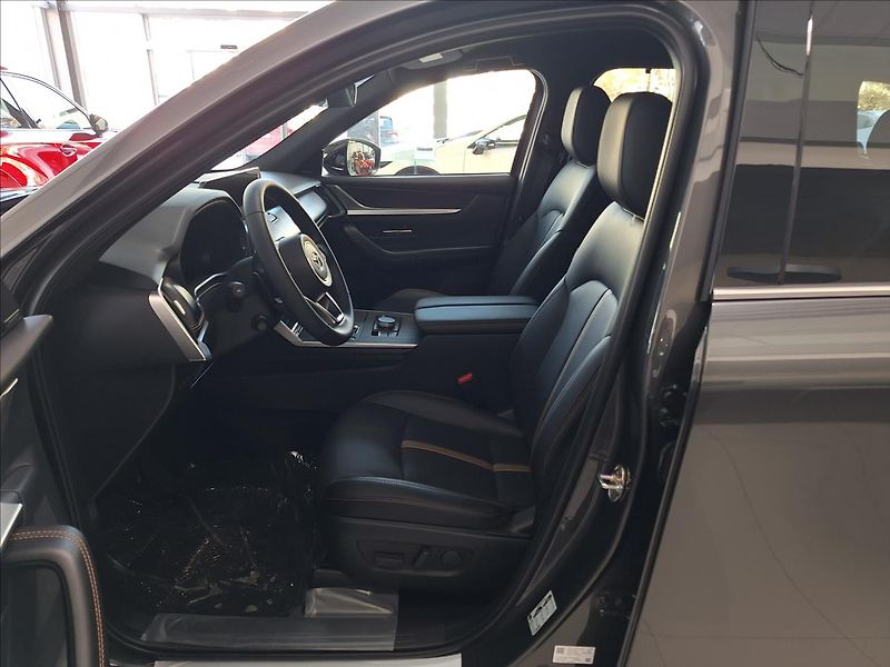 Mazda CX-80 (2026) 3.3 D 254k AWD AT8 HOMURA COSO - fotka 3 z 15