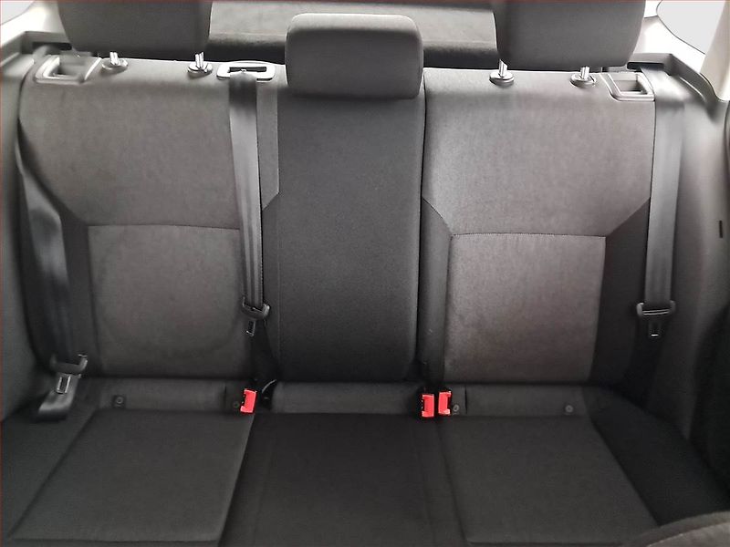Škoda Rapid (2014) Spaceback 1.6 TDI - fotka 10 z 16