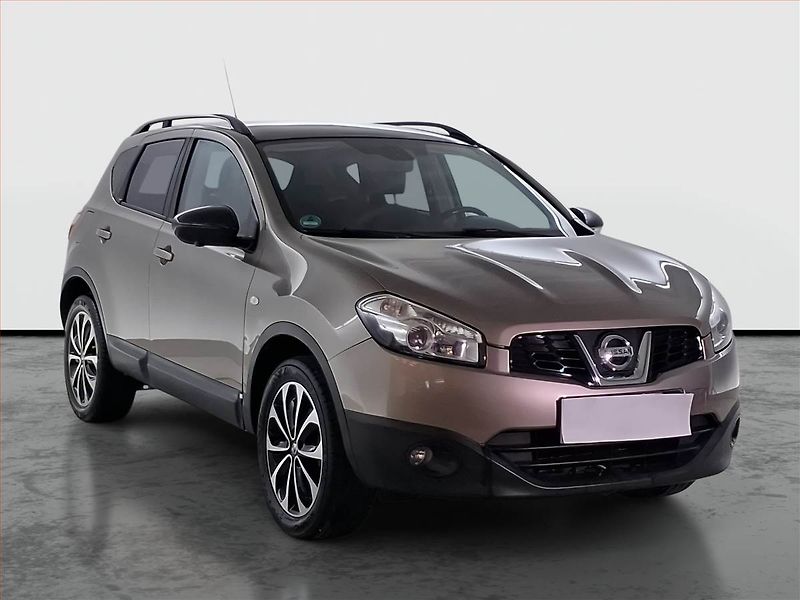 Nissan Qashqai (2013) 1.6, Xenony, Tempomat - fotografie inzerátu