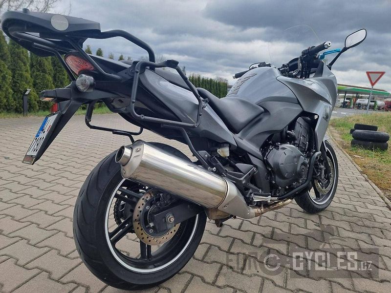 Honda CBF 1000 (2010) F ABS - fotka 11 z 24