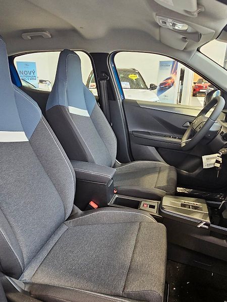 Opel Frontera (2026) Edition Mild-hybrid 110k O24! - fotka 8 z 18