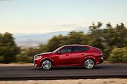 BMW iX2 xDrive30