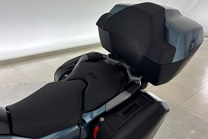 BMW R 1300 RT - fotka 9 z 13