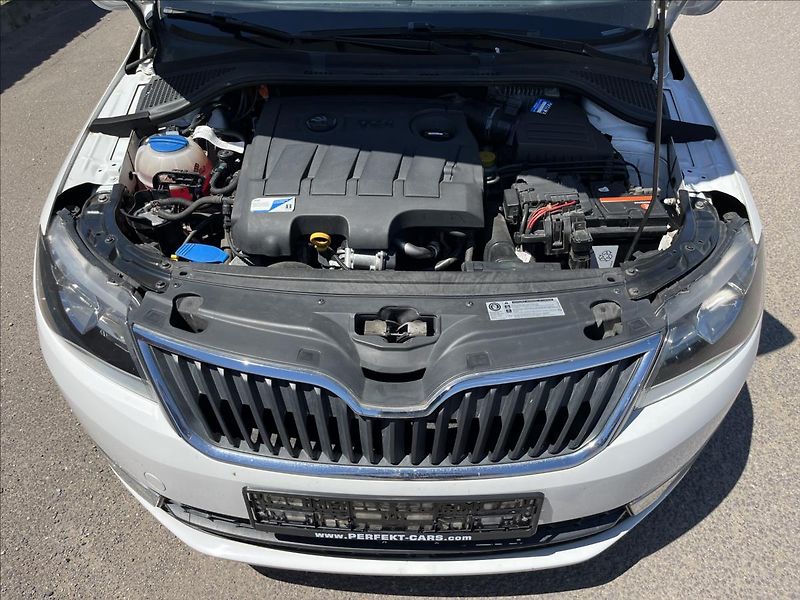 Škoda Rapid 1,6 TDi 66KW KLIMA STK 6/28 - fotka 27 z 32