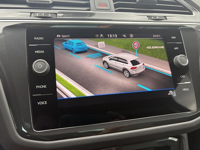 Volkswagen Tiguan (2023) 2.0TDI DSG 147KW 4X4 ACC*LANE - fotka 17 z 25