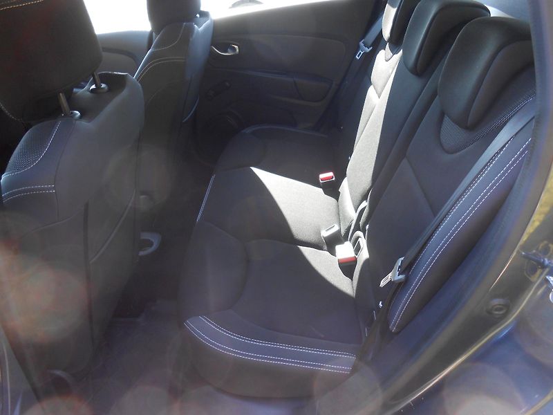 Renault Clio 0.9TCe,KLIMA,NAVI,114TKm!! - fotka 22 z 39