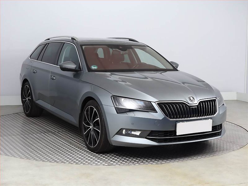 Škoda Superb (2016) Style 2.0 TDI, Automat, Kůže - fotografie inzerátu