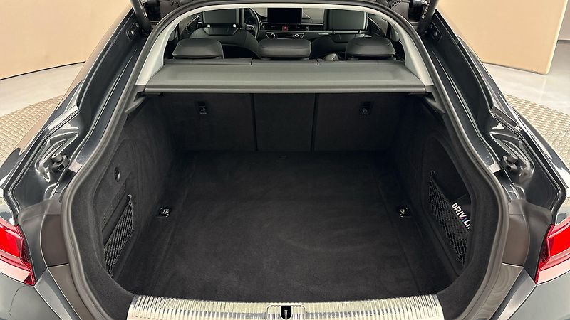 Audi A5 2.0 40TDI Quattro S Tronic Spo - fotka 17 z 31