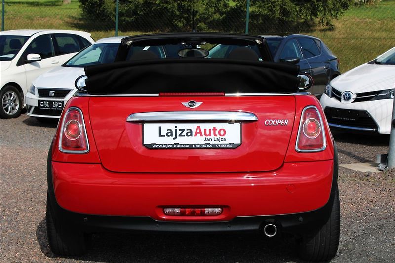 Mini Cooper 1,6 Cabrio 4.MÍSTA, 74 tis. km - fotka 5 z 41