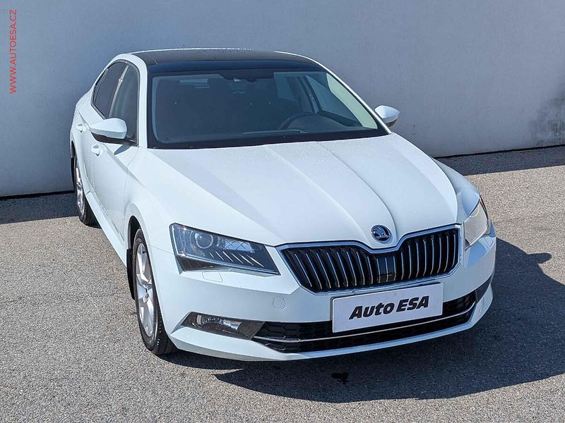 Škoda Superb (2016) 1.4TSi, Navi, bixen - fotografie inzerátu