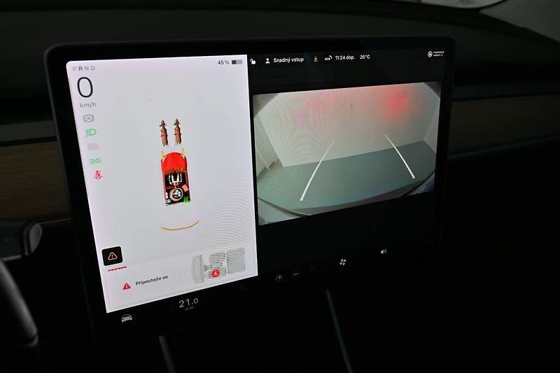 Tesla Model 3 (2019) RWD LED Kamera Range Plus 225K - fotka 18 z 34