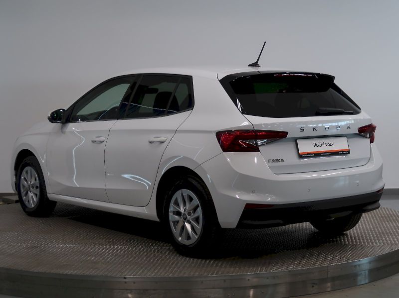 Škoda Fabia (2025) SELECTION 1.0TSI 85KW - fotka 7 z 41