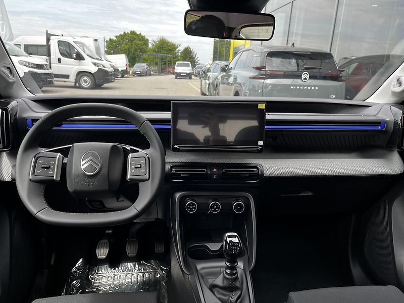 Citroën C3 (2026) PLUS Turbo 100k Manual - fotka 8 z 22