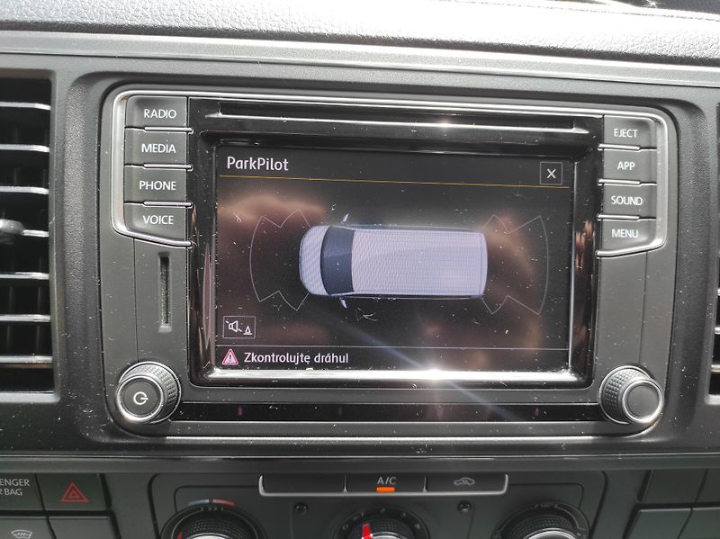 Volkswagen Transporter 2,0TDi DSG,Long,Dílna,2xDveře - fotka 13 z 37