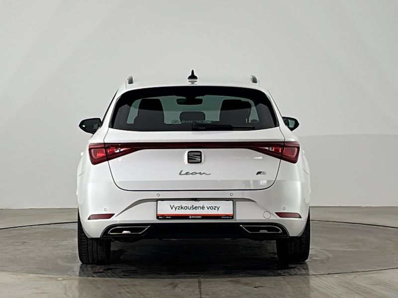 Seat Leon FR - fotka 17 z 28