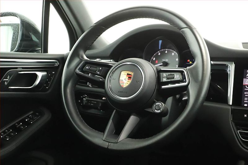 Porsche Macan (2021) GTS - fotka 8 z 19