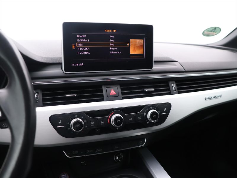 Audi S5 3,0 TFSi 260kW TipTronic 4X4 - fotka 15 z 26