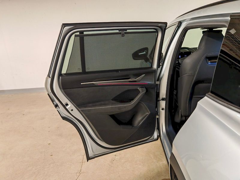 Škoda Kodiaq (2025) iV 1.5 TSI 150 kW DSG Sportlin - fotka 25 z 33