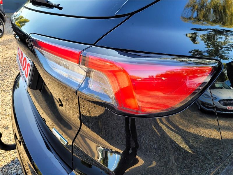 Ford Kuga 2,0 D,ST-line,led,kůže - fotka 45 z 50