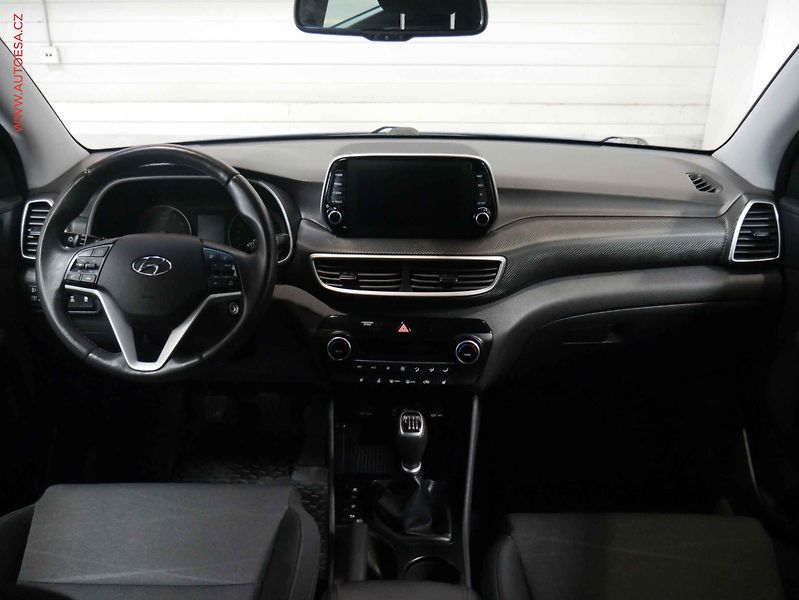Hyundai Tucson (2019) 1.6 T-GDi 4x4, 1.maj,ČR - fotka 8 z 22