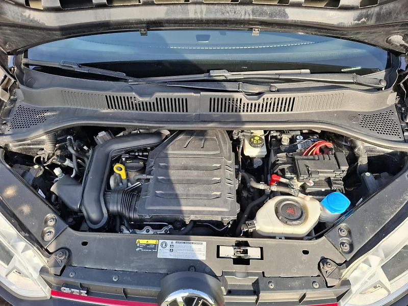 Volkswagen up! (2019) GTI 1.0TSi 85kW,aut.klima,senz - fotka 15 z 18