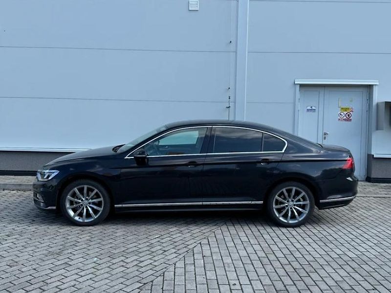 Volkswagen Passat - fotka 3 z 21