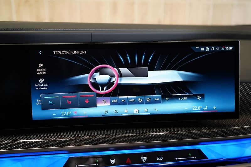 BMW Řada 7 750e xDrive,Televize,EL. dveře - fotka 27 z 50