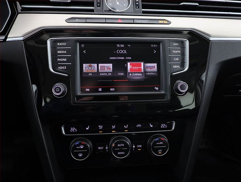 Volkswagen Passat (2015) Highline 2.0 TDI, Automat - fotka 10 z 15