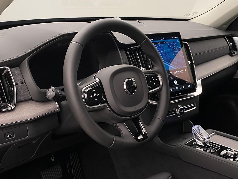 Volvo XC90 (2026) B5 AWD AUT BRIGHT PLUS 7míst - fotka 3 z 73