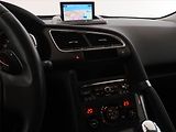 Peugeot 3008 (2014) 1.6 HDi, Automat, Navi - náhled 12