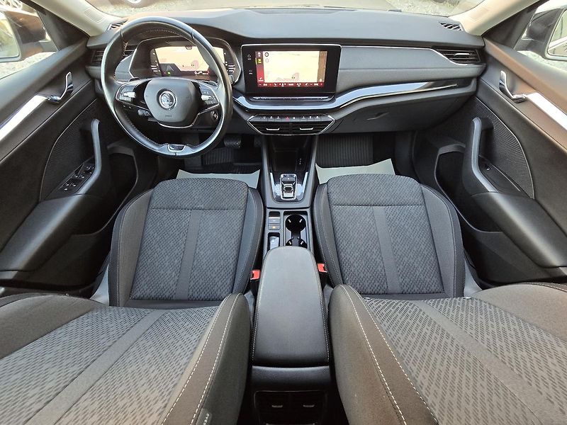 Škoda Octavia 110kW DSG STYLE + NAVI - fotka 7 z 24