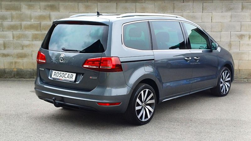 Volkswagen Sharan TDI 130kW 4Motion 7míst Tažný - fotka 4 z 17