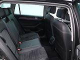 Volkswagen Passat 2,0 TDI 110kW DSG Elegance - náhled 12