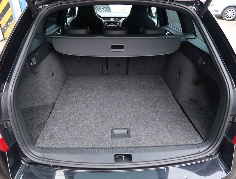 Škoda Octavia (2013) 2.0 TDI, Kůže, Navi, Bi-Xenony - fotka 13 z 15