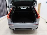 Volvo XC60 2,0 B4 AWD PLUS DARK 1. MAJ ČR - náhled 48