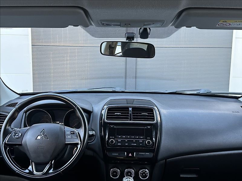 Mitsubishi ASX 1,6 117PS  Invite+ Audio - fotka 28 z 49