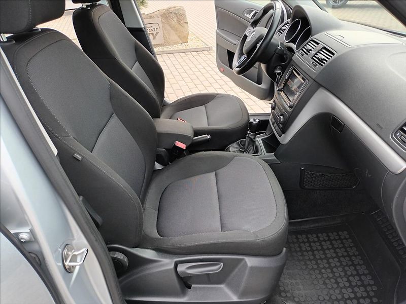 Škoda Yeti 2,0 TDI,81KW,4X4,DIGIKLIMA, - fotka 21 z 33
