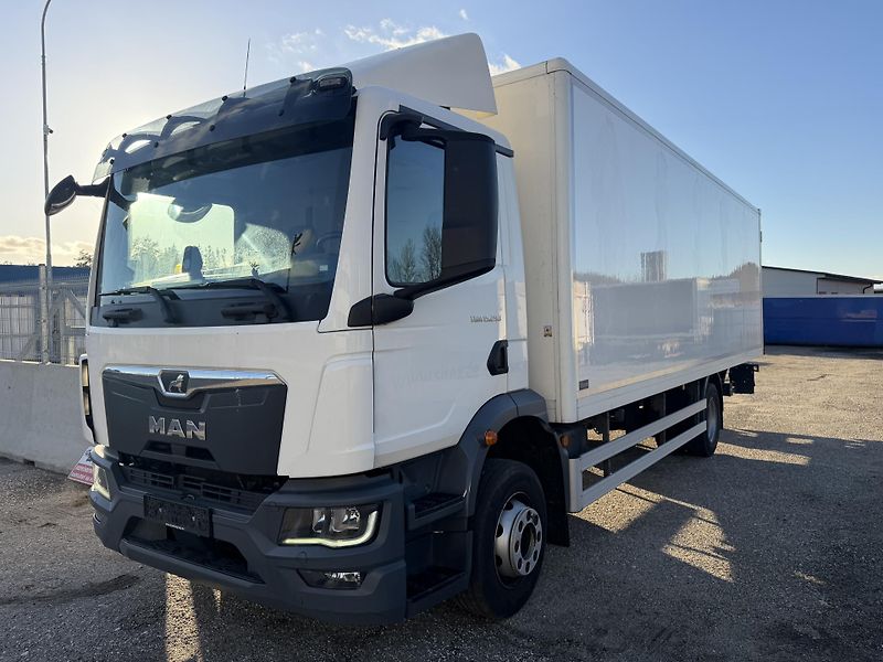MAN TGM (2021) Skříň 18 palet čelo BAR 1500 k - fotka 3 z 25