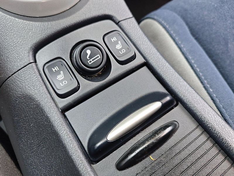 Honda Civic (2007) 1.8 i-VTEC Executive Panorama - fotka 23 z 41