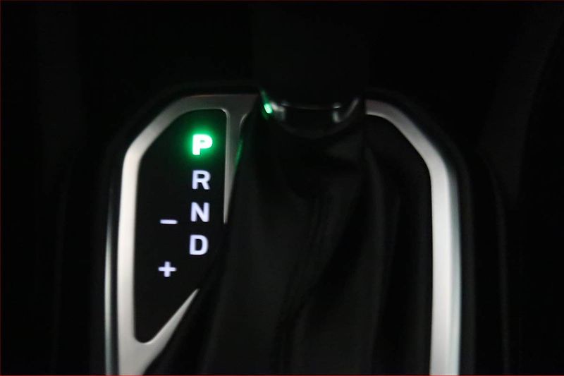 Jeep Renegade (2022) 1.3 T-GDI, Automat, ČR,1.maj - fotka 13 z 18