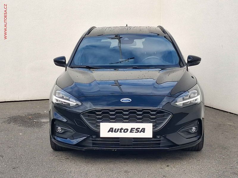 Ford Focus (2019) 1.5EB, ST-Line, AT - fotka 2 z 19