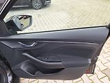 Škoda Kamiq (2024) 1.0 TSI / 85 kW / 6MP / Select - náhled 25