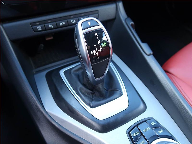 BMW X1 (2013) xDrive28i, 4X4, Automat - fotka 13 z 20