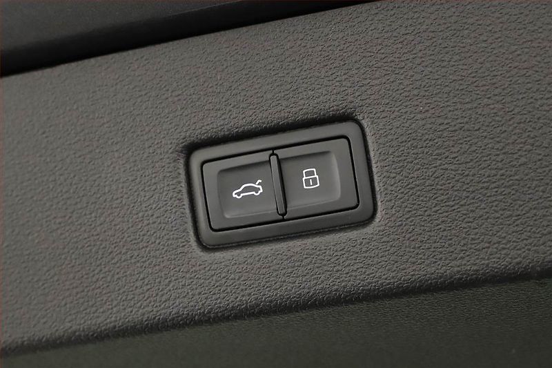 Audi A7 (2018) 55 TFSI - fotka 15 z 29